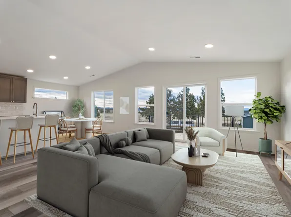 6225 NW Demaris St, Prineville, OR 97754