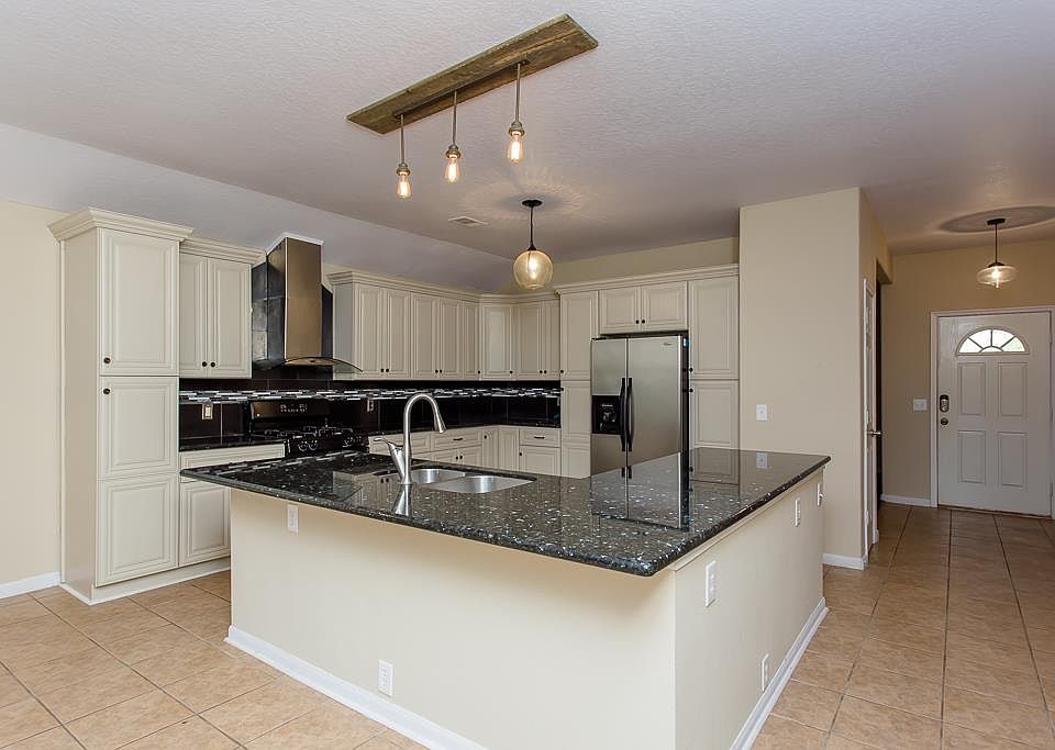 1st image of 2813 Woodspring Forest Dr