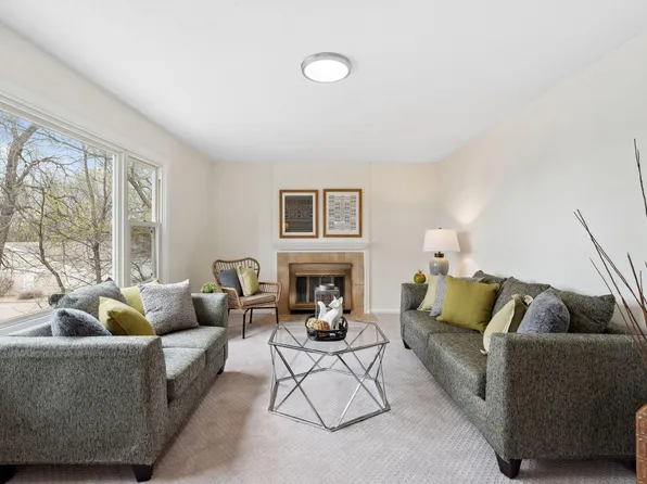 304 Lakeview Ave, Long Lake, MN 55356