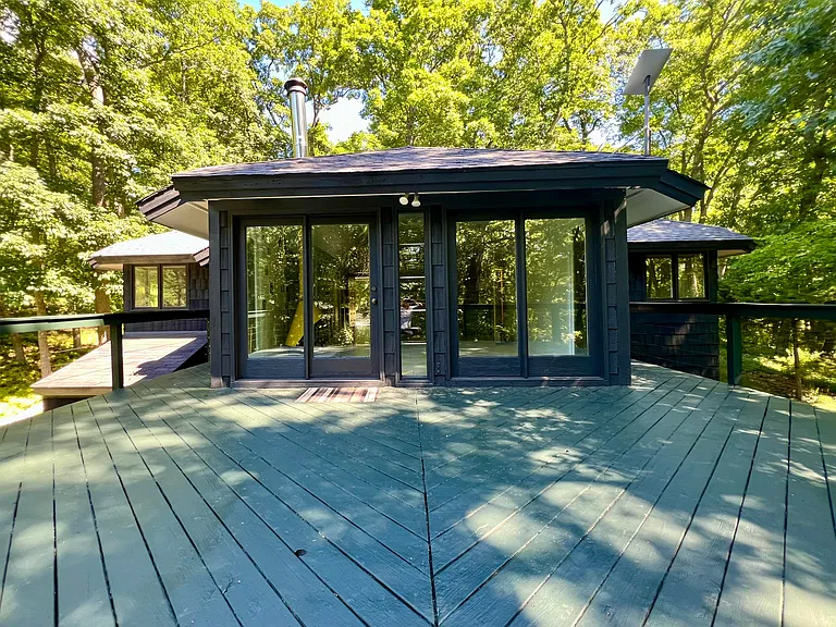 5900 Sylvan Rd — Photo 20
