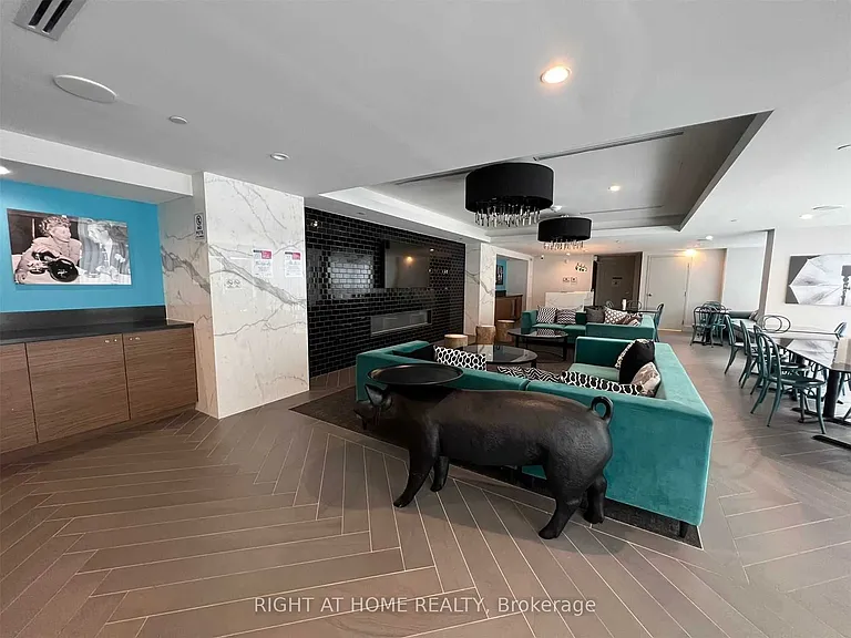 38 Iannuzzi St #511 — Photo 36