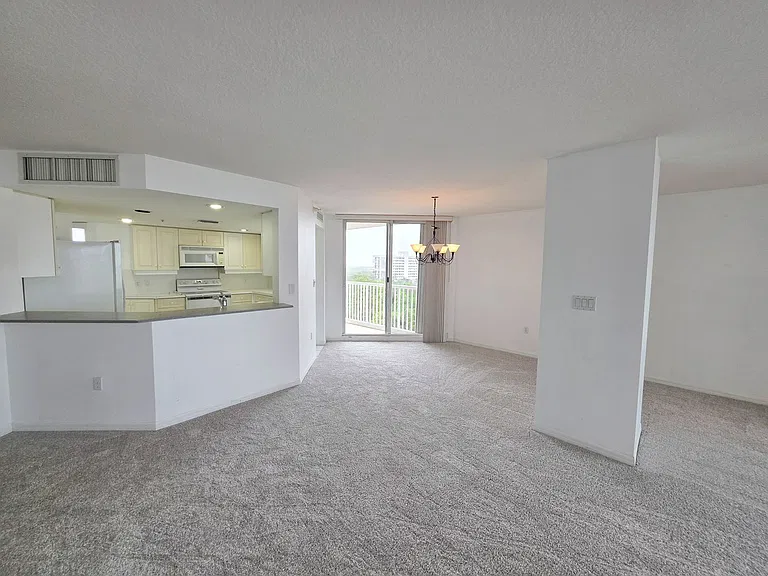5051 N Highway A1A #7-6 — Photo 8