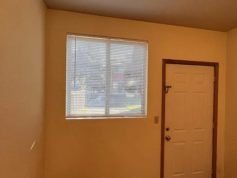25437 104th Ave SE #A6 — Photo 2