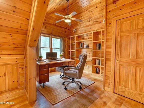 5th image of 180 Shepherds Rdg