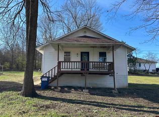 502 Walnut St, Flippin, AR 72634