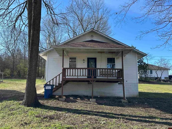 502 Walnut St, Flippin, AR 72634