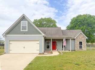 264 Owens Rd, Fort Mitchell, AL 36856
