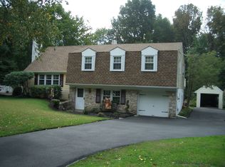 152 Chapel Dr, Holland, PA 18966