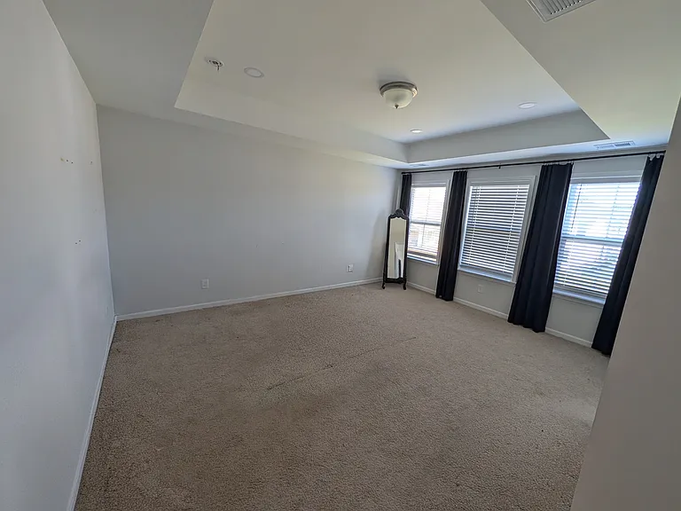 8824 Credence Dr — Photo 8