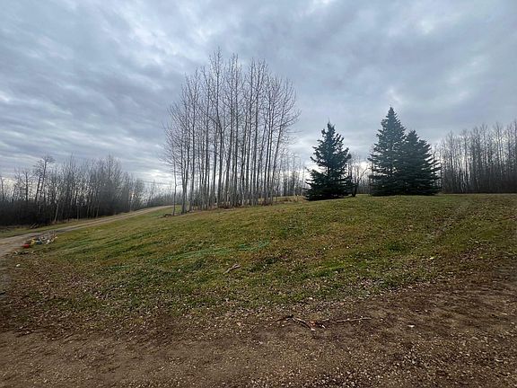 2nd image of 592006 Range Road 121 #6