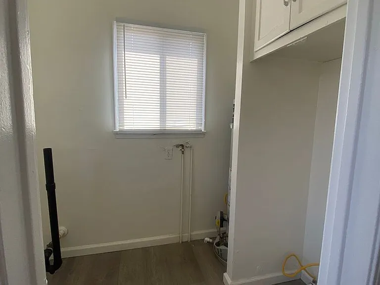 2245 Granada Ave — Photo 8