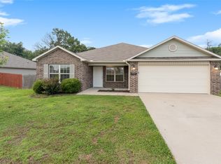 3709 Alliance Dr, Bethel Heights, AR 72764