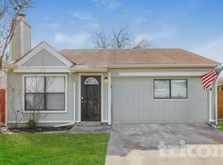 6333 Village Clb, San Antonio, TX 78250