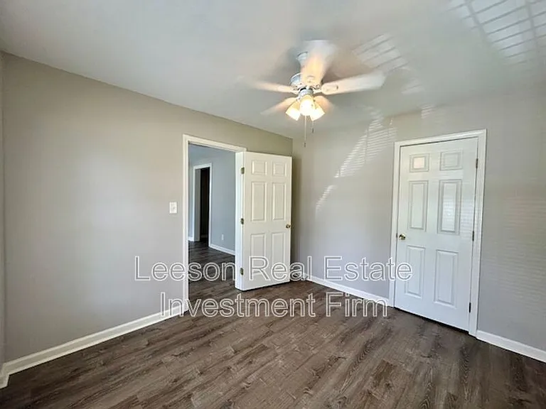720 Delaware St #SHREVEPORT — Photo 11