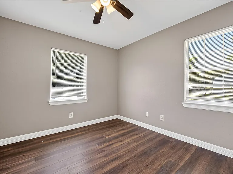 10306 Fairland Dr — Photo 14