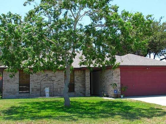 1st image of 2173 Glenwood Dr