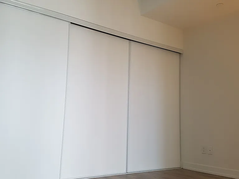 20 Edward St #2420 — Photo 5