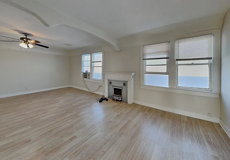 2904 W Chestnut St #3 — Photo 13