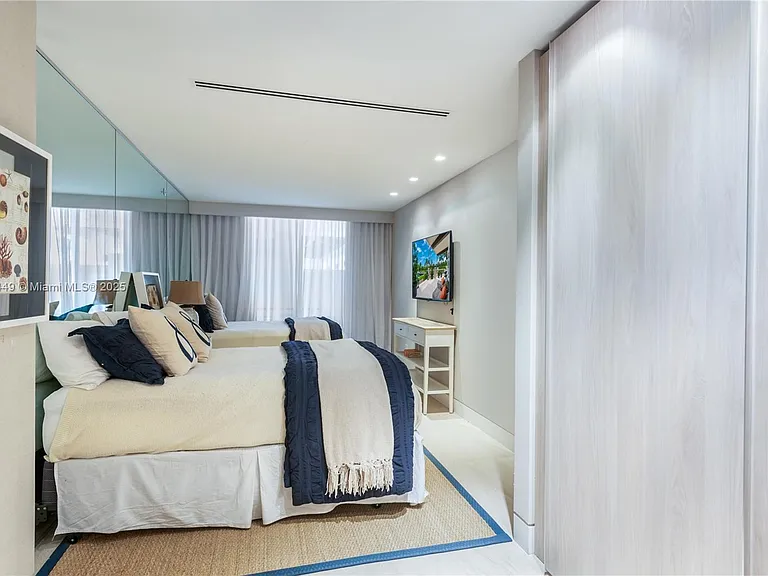 2514 Fisher Island Dr #6104 — Photo 21