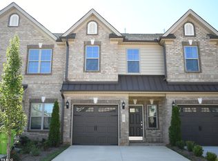 1043 Beechcraft Dr #120, Mebane, NC 27302