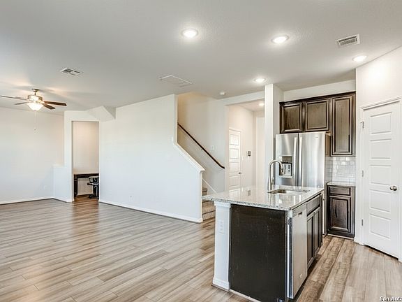 3rd image of 12825 Moose Circle