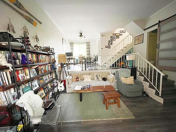 5th image of 623 Prospect Ave Unit 9