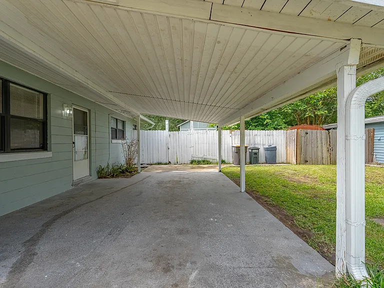 6766 London Bridge Ln — Photo 26