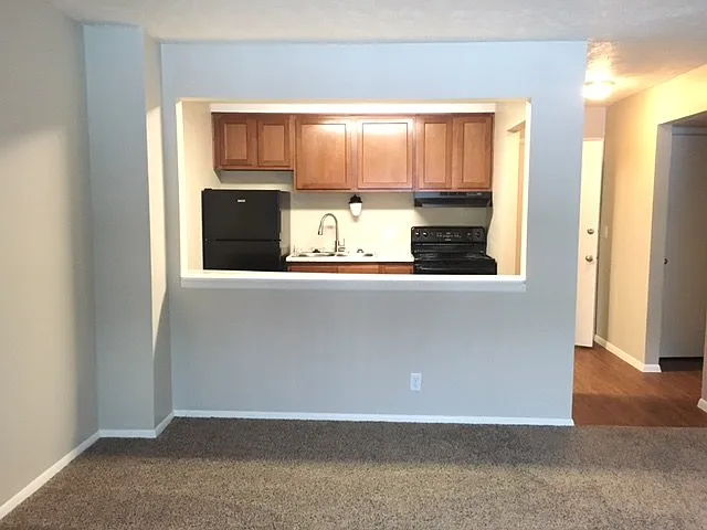 Old Mill Apartments — Photo 40
