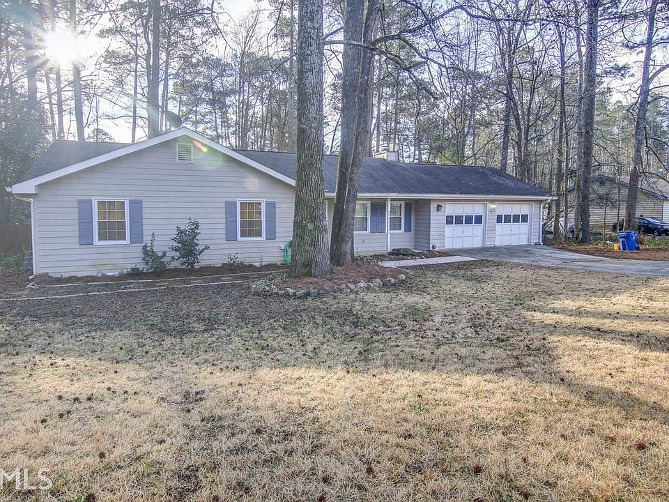 1st image of 3001 Randolph Ct NE