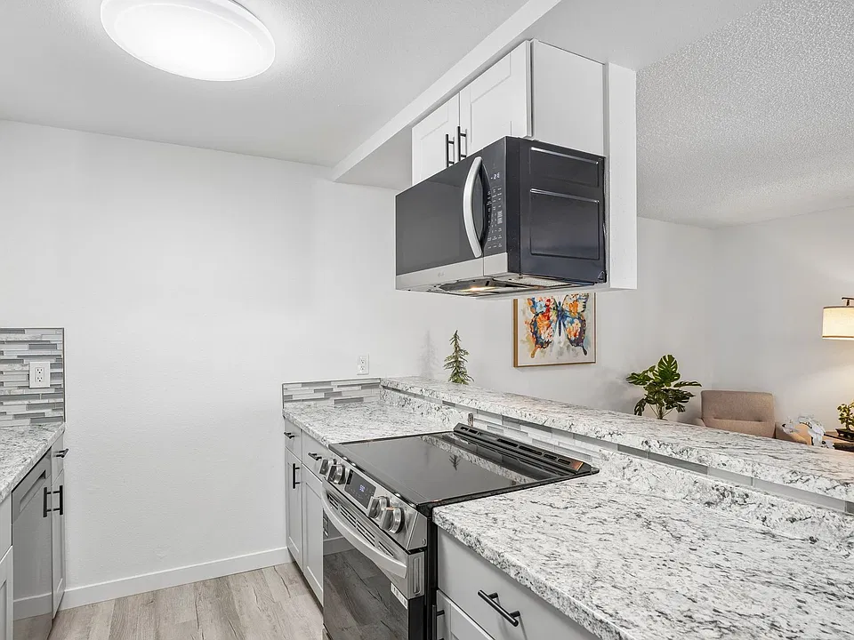 Images Garden View Apartments