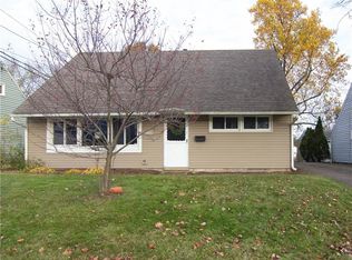 2307 Larchdale Dr, Cuyahoga Falls, OH