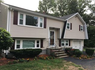 38 Poquanticut Ave, North Easton, MA 02356