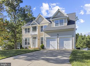 45370 Barefoot Dr, California, MD 20619