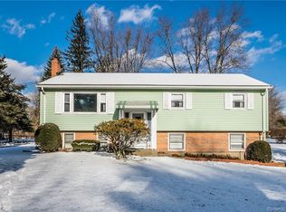 14 Winton Rd, East Windsor, CT 06088