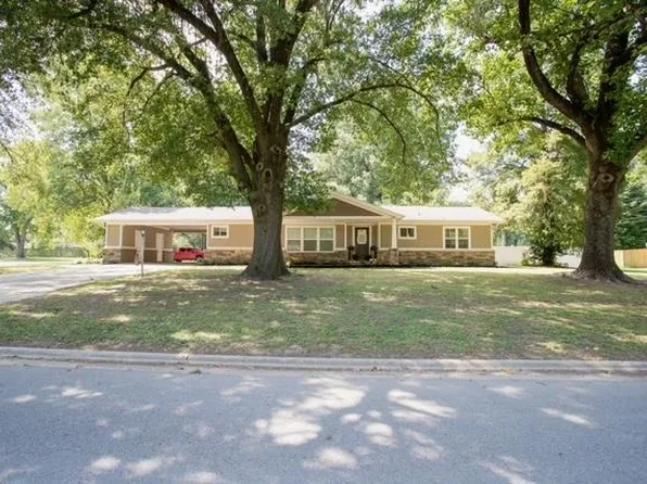1001 Allen Blvd, Sikeston, MO 63801