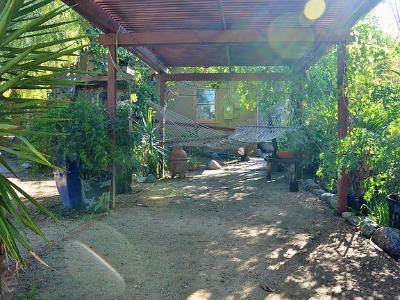 2nd image of 10214 Oleander Ave