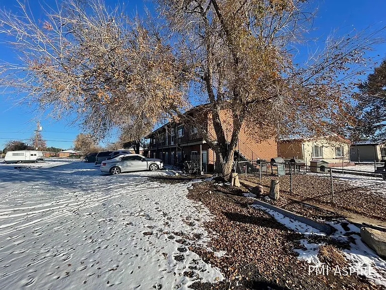 2376 N Emporia St — Photo 15