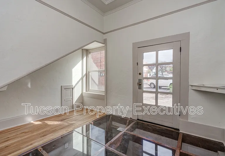 41-1 E McCormick St — Photo 23