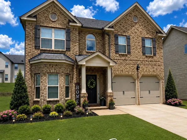 12173 Centerra Dr, Hampton, GA 30228