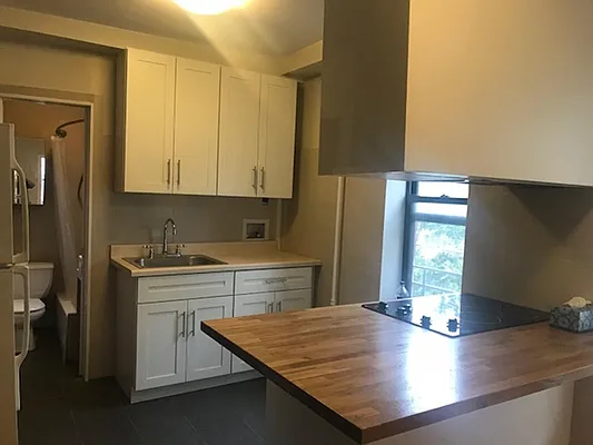 Rented by Maz Group NY | media 8