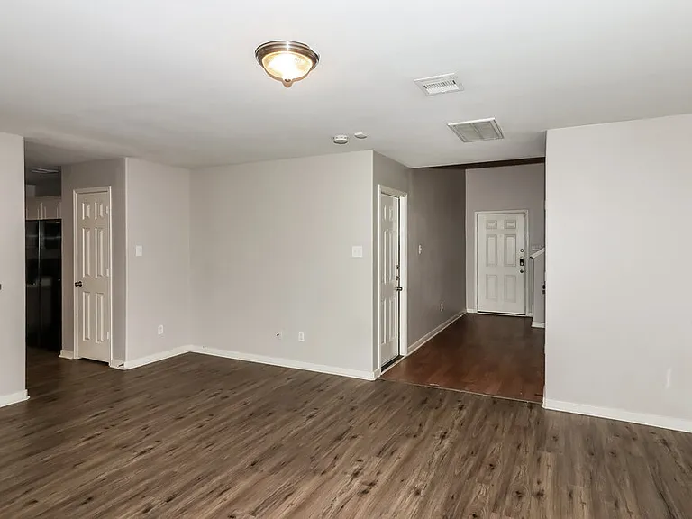 4607 Wheatstone Ct — Photo 5