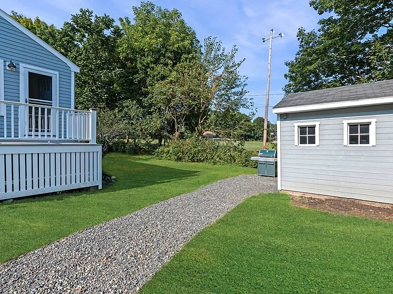 15 Meadow Ln #0 — Photo 27