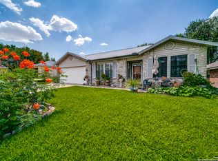 3752 Hunters Gln, Schertz, TX 78108