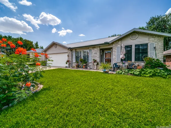 3752 Hunters Glen, Schertz, TX 78108