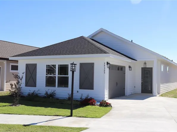 24325 SW 17th Ln, Newberry, FL 32669