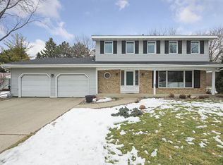 9617 Rich Rd, Bloomington, MN 55437