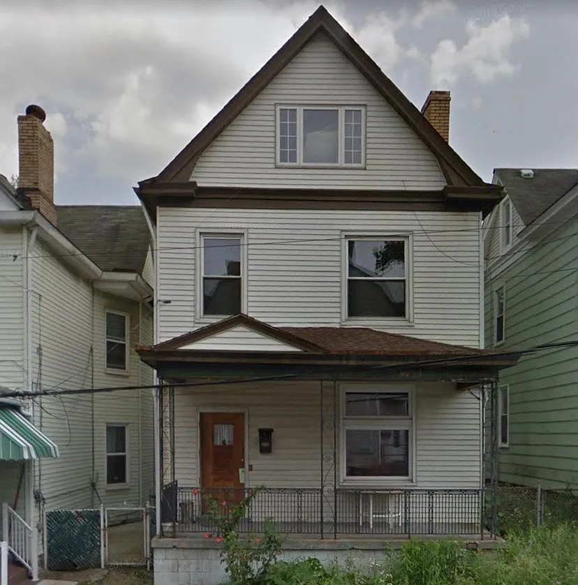 402 E 12th Ave photo 1