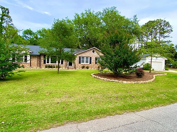 5th image of 939 Cliffwood Dr