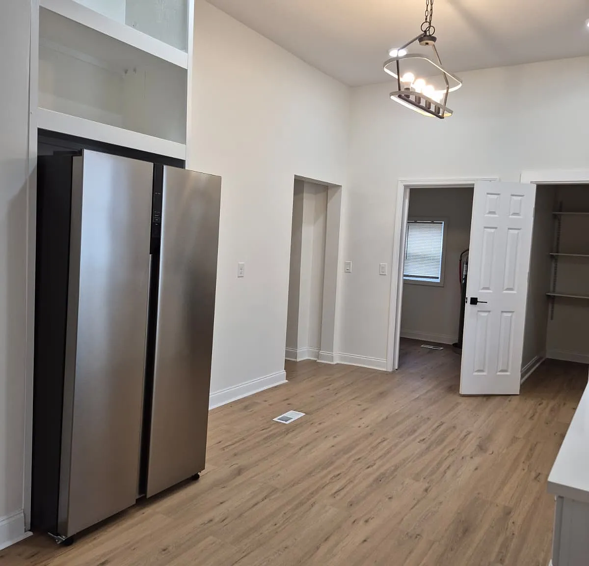 4 bed, 1780 sqft, $1,900 — Photo 3