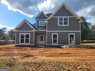 717 Riverside Ests, Lanett, AL 36863